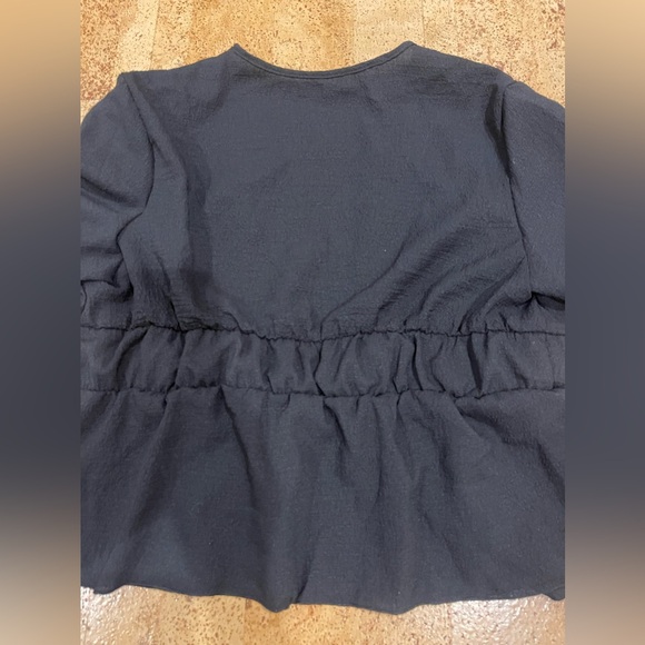 Emery Rose  Black Ruched Frill Short Sleeve Crop Top Size XL ( fits like L) - Picture 8 of 15